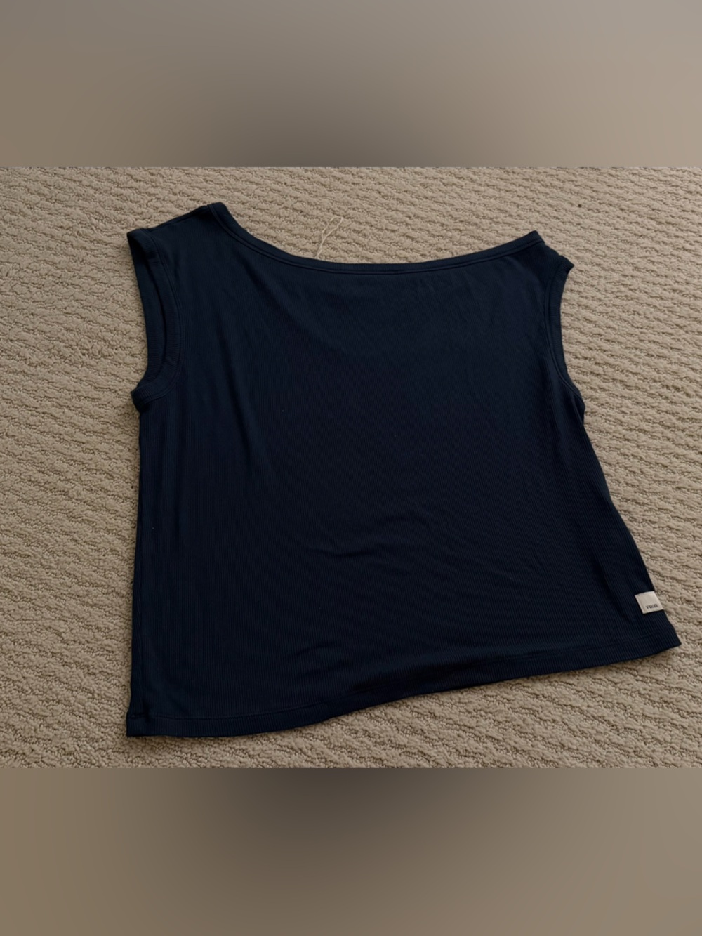 Vuori Cove Asymmetric Top